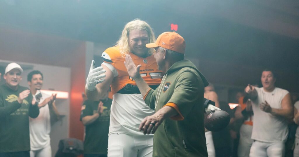 Pokes in the Pros: Crum Makes Impact in Broncos Win