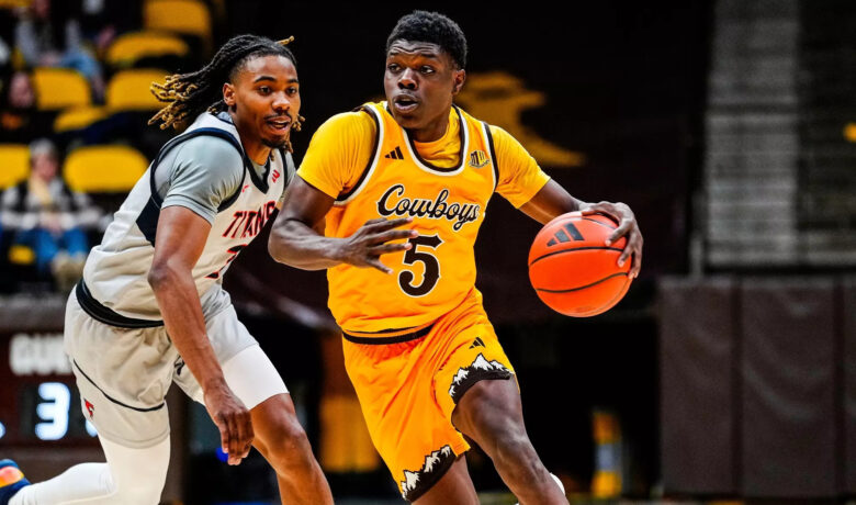 Wyoming Travels to Sam Houston State for First Road Test of Season