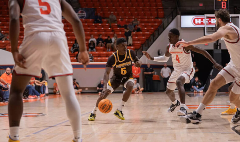 Wyoming Falls at Sam Houston State for First Loss