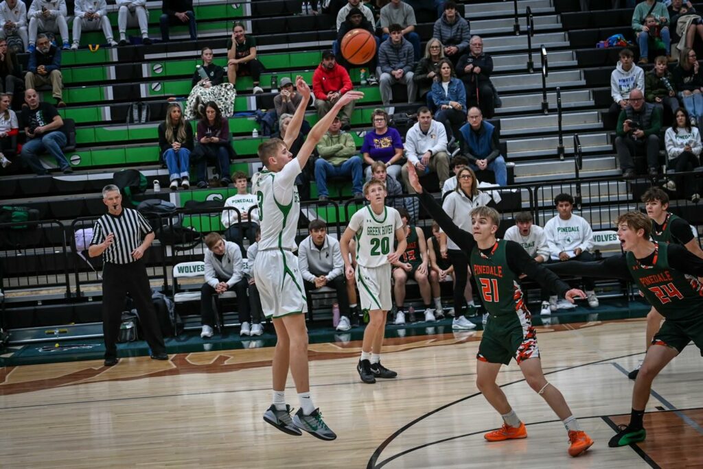 Lady Tigers Earn First Win of the Season as Flaming Gorge Classic Continues