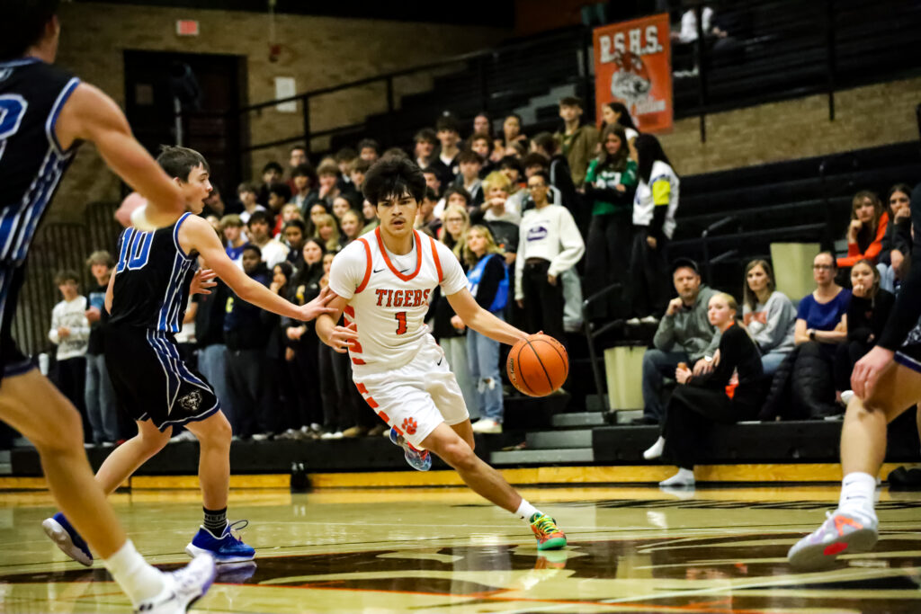 Local Teams Open Flaming Gorge Classic Strong
