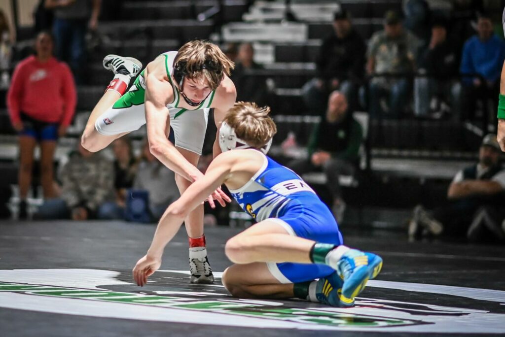 Wolves Place 2nd, Tigers 6th at 4A West Regionals