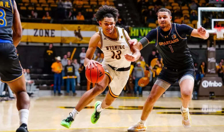 Cowboys Host Fresno State Tuesday Night in Laramie