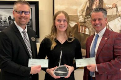 Emma Hunsaker Receives Shaping Wyoming’s Future Award