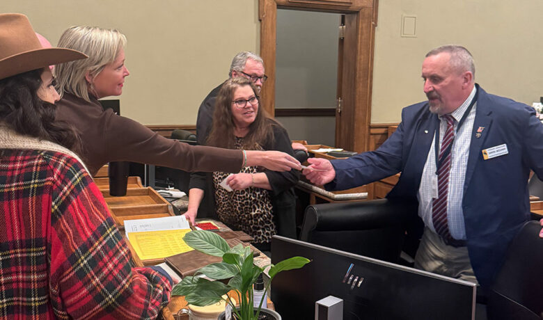 Area Senator, Sweetwater Democrat Chairman Comment on ‘Checkgate’