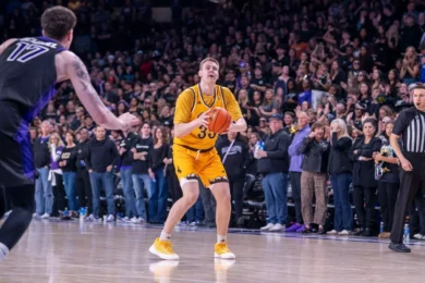 Cowboys Close Strong in 70-65 Road Win at Grand Canyon