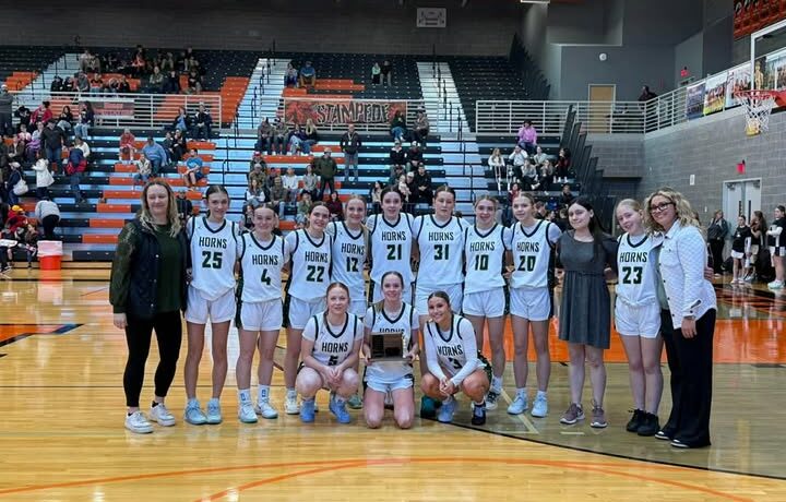 Farson-Eden Girls Capture Consolation Championship at State Tournament