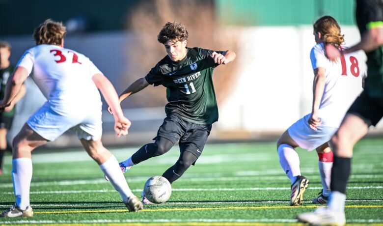 Green River Boys Unbeaten, Others Split as Soccer Season Kicks Off