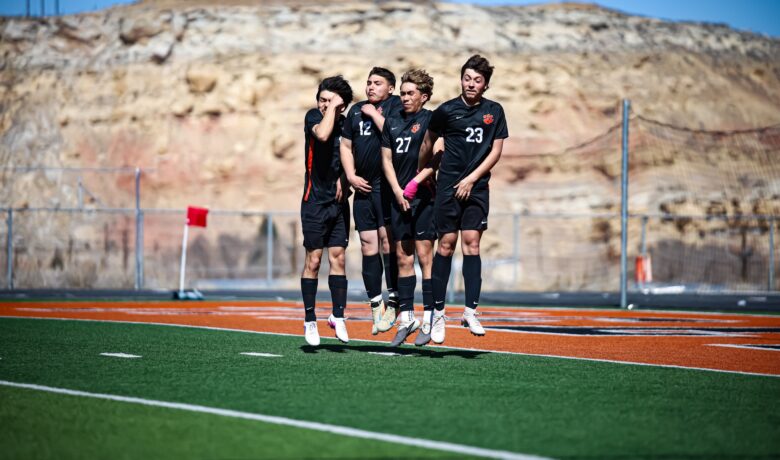 After Opening Splits, Local Teams Eye Consistency Against Star Valley