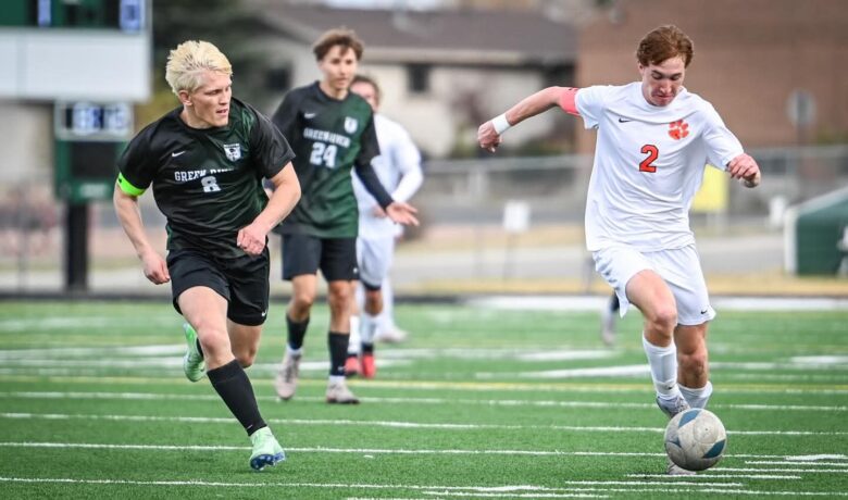 Wolves Remain Unbeaten as Rivalry Games go to Green River