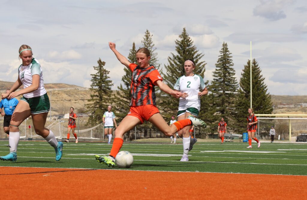 Strong Defense Leads Lady Tigers to Draws, Boys Drop Two