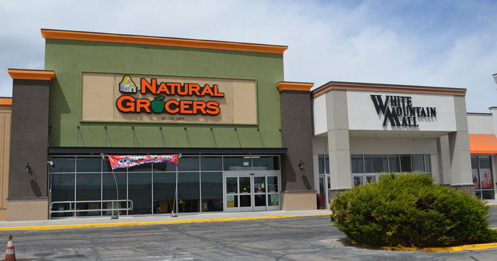 RS Natural Grocers Opens April 29