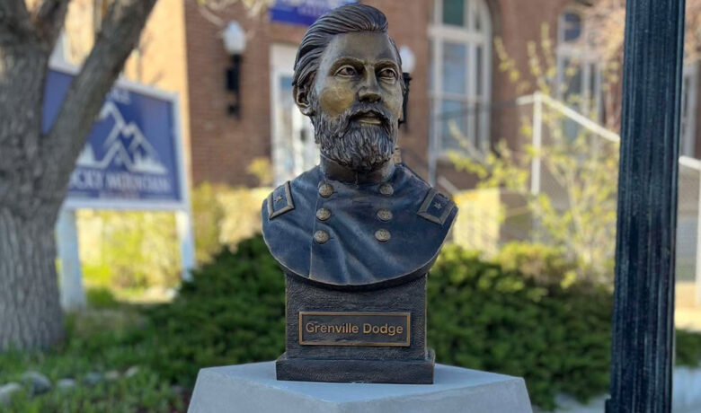 Community Chest to Unveil Sculptures Downtown