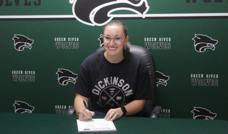 Green River Thrower Heads to Dickinson State