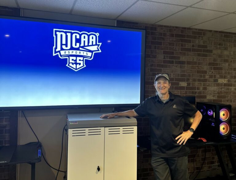Sweet Announces Retirement from Western Athletics
