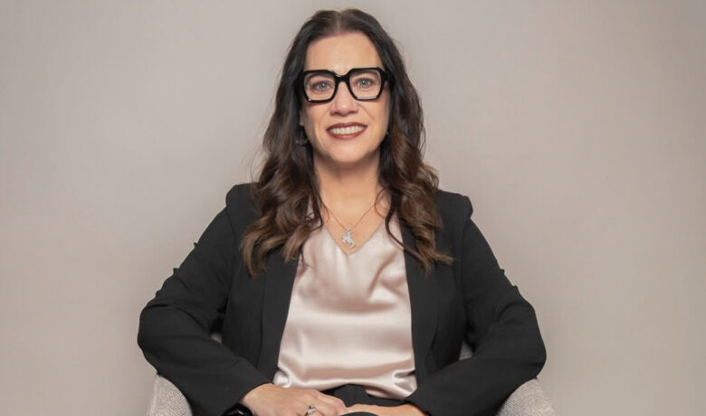 #HOMETOWN HUSTLE: Angela Wilson