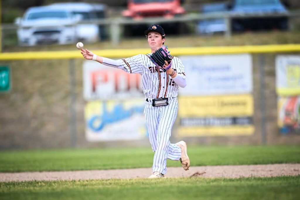 Stallions Close Knight Invite with Victory