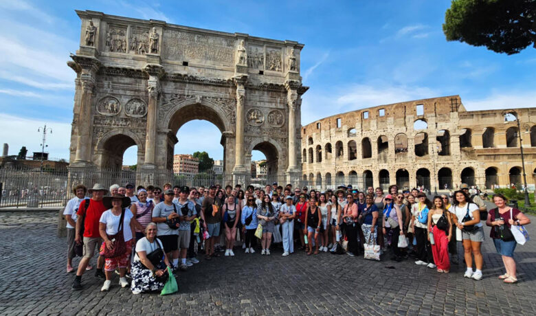 Green River Teacher Takes Students to D.C., New York, Italy and Greece