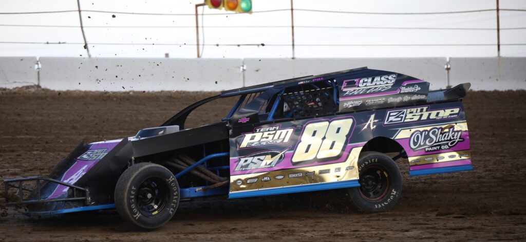 Holiday Weekend Racing Takes Center Stage