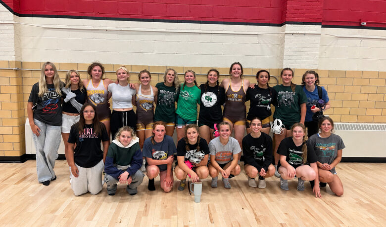 Local Wrestlers Sweep Cheyenne Dual Tournament