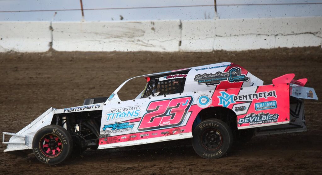 Championship Chase Set to Close Season