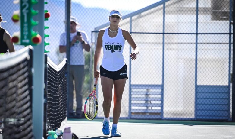 Green River Tennis Opens Season 4-0