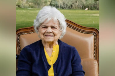 Joan Elizabeth White (November 1, 1936 – August 24, 2026)