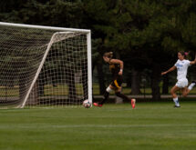 Glover’s Final Heroics Lifts Wyoming in Opener