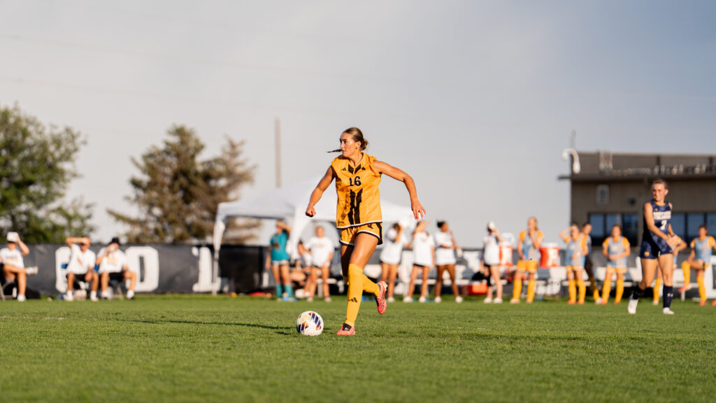 Wyoming Soccer Hosts Weber State