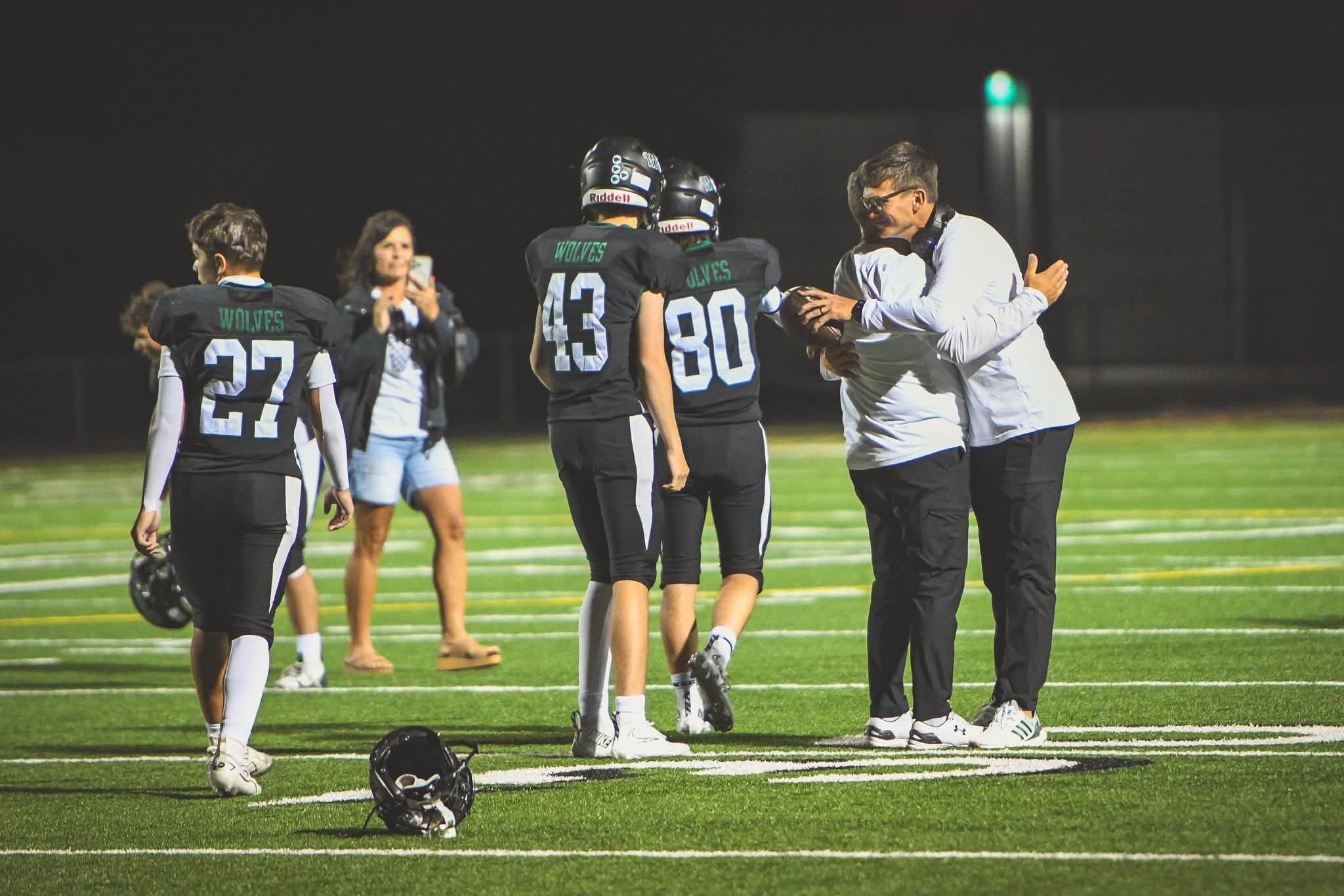 Walk's Wolves Stay Perfect - SweetwaterNOW