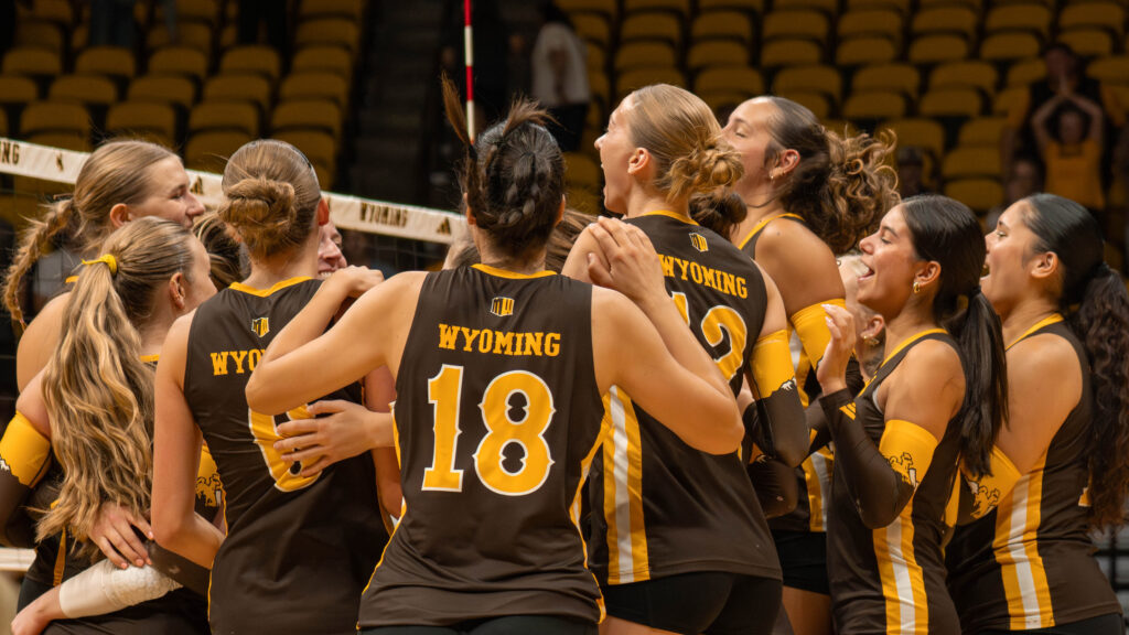 Cowgirls Take 2-0 Start to Utah
