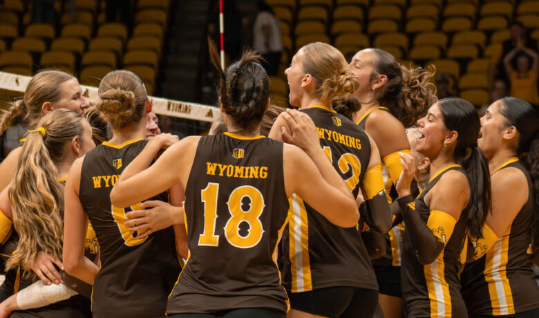 Cowgirls Take 2-0 Start to Utah