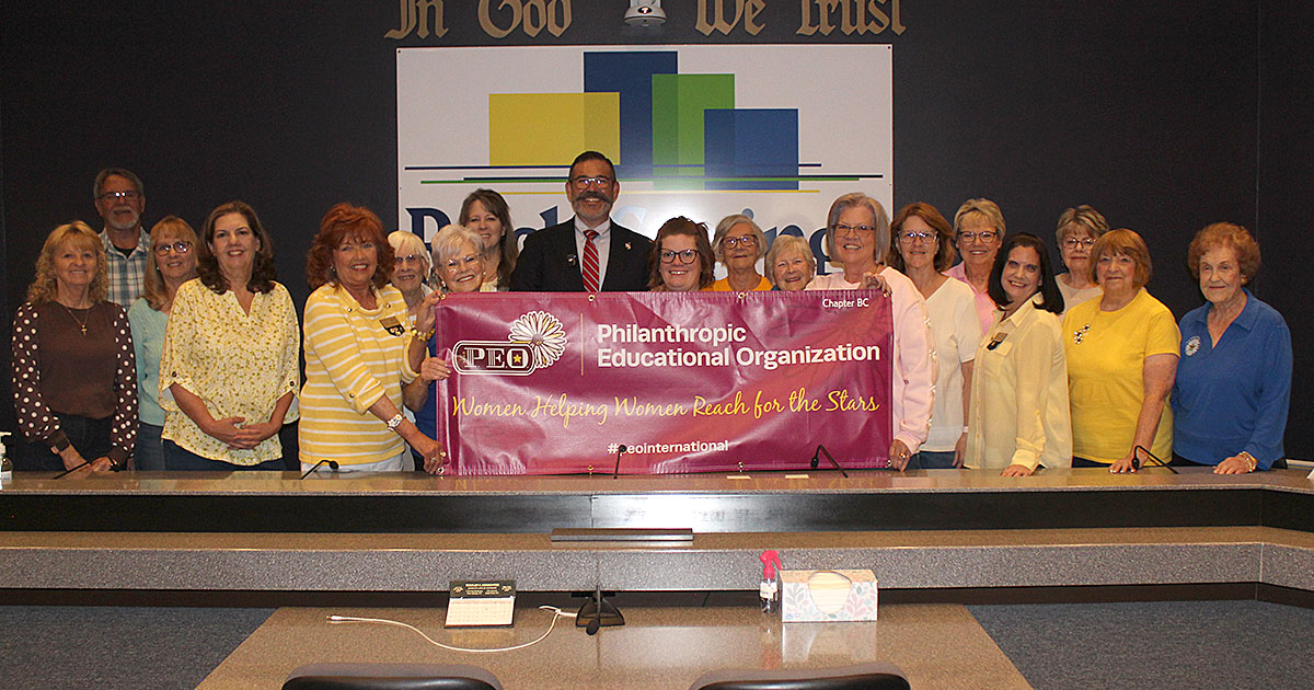 Mayoral Proclamation Celebrates P.E.O. Chapter’s 105th Anniversary