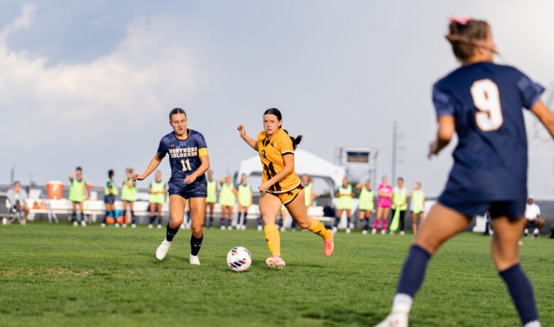 Wyoming Soccer Sweeps Washington Road Trip