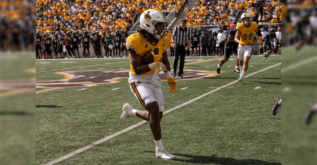 Cowboys Reclaim Paniolo Trophy in Mountain West Opener
