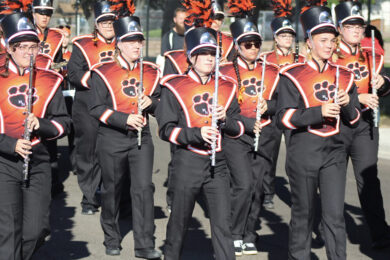 RSHS Homecoming Parade Rolls Through Downtown Tonight