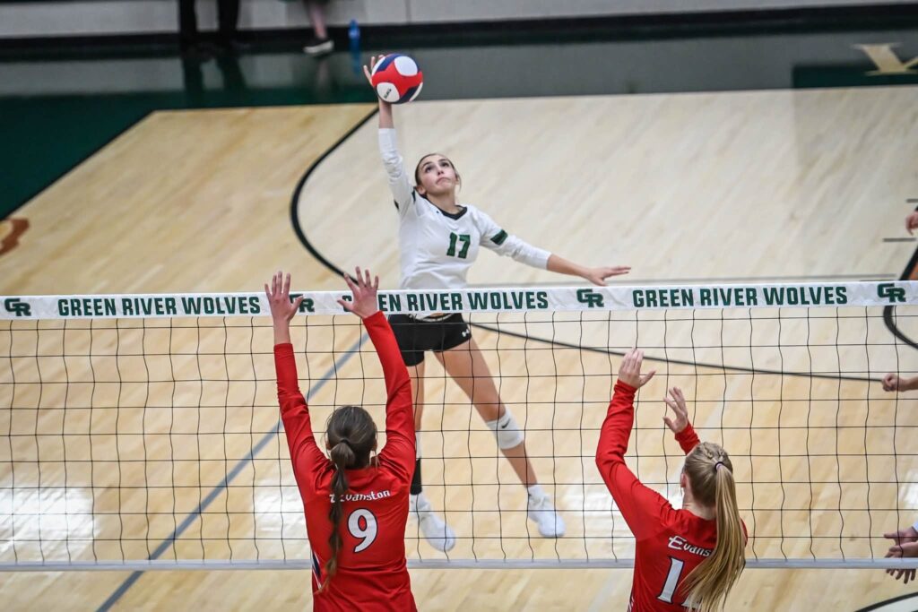 Lady Wolves Prepare for Star Valley Rematch