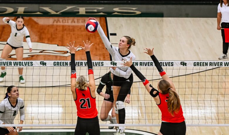 Green River Stays Perfect in Conference Play