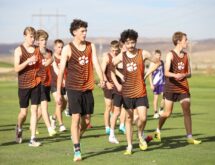 Cross Country Teams Prepare for 4A West Regionals