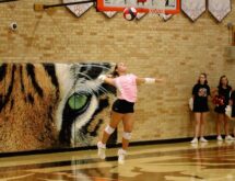 Local Teams Wrap Weekend Ahead of Dig Pink