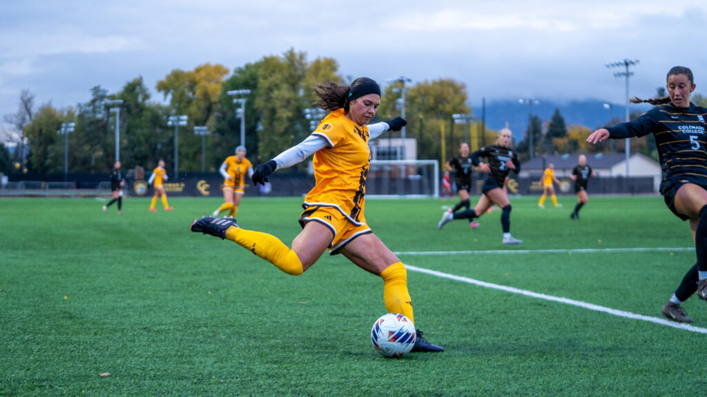 Cowgirls Battle Grand Canyon in Tournament Race