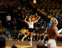Cowgirls Rally for Four-Set Win at Air Force